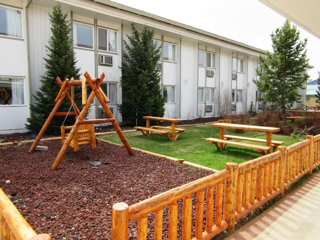 White Buffalo Hotel West Yellowstone Exterior foto